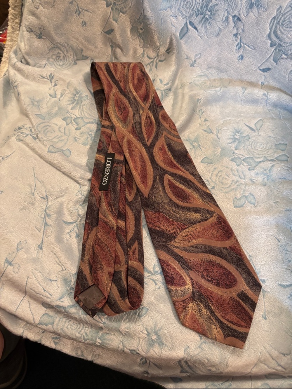 Lorenzo Brown and Rust Swirl Pattern Tie